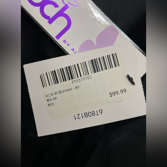 New NFL Arizona Cardinals Bomber Jacket, Size M - Picture 7 of 8